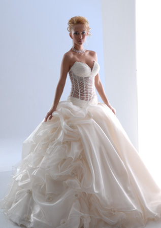 Brautkleider Designer on G  Nstige Brautkleider Billig Schn  Ppchen Kleider Hochzeitsmode